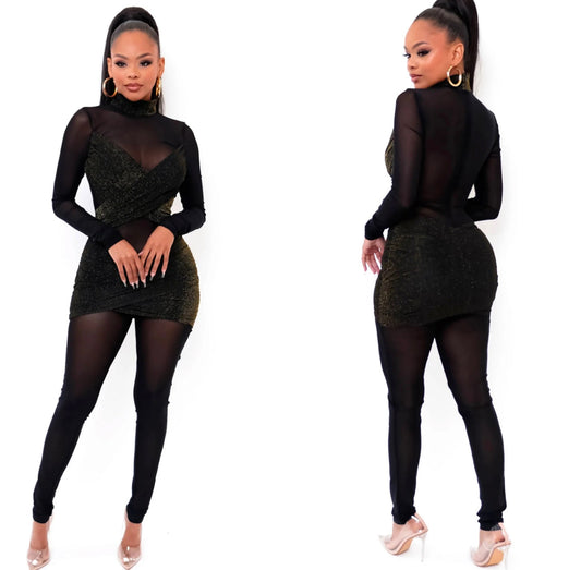 Mara Jumpsuit: Bold & Glamorous Statement Piece